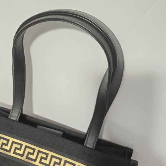 Versace Fragrances Engraved Gold Tone Black Canvas Gold Pattern Tote Handbag New - Picture 13 of 16